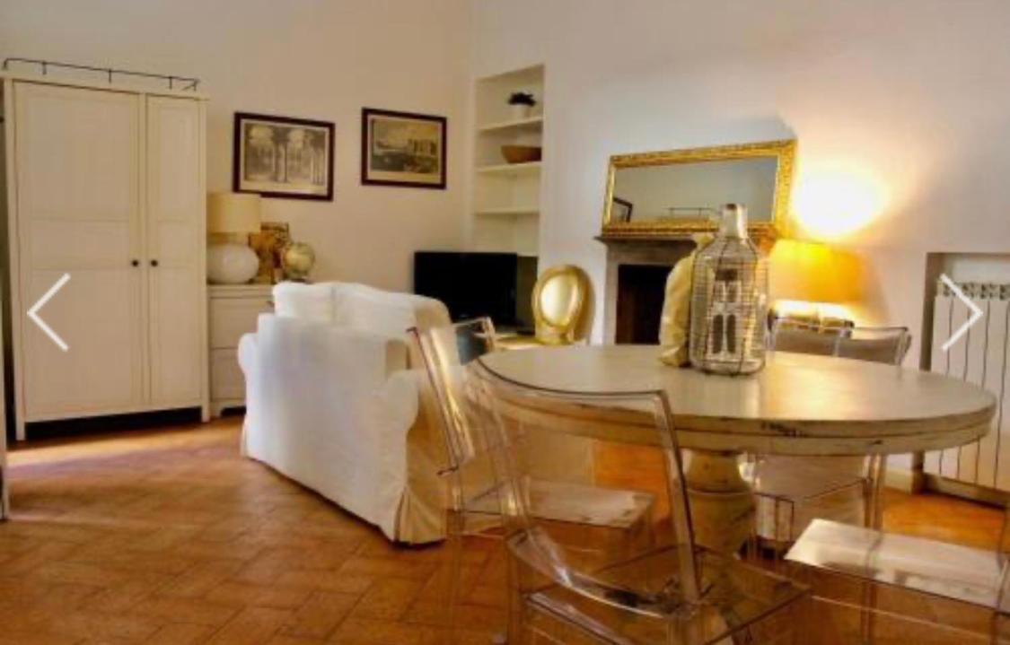 Milano Central Suite Apartment Екстериор снимка